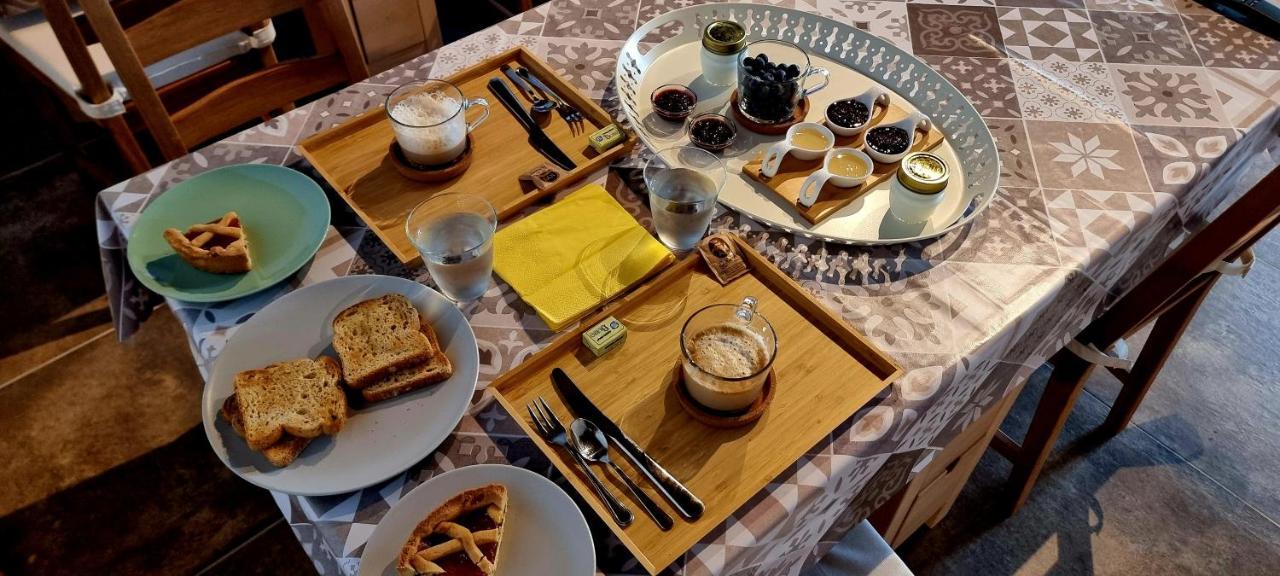 Agriturismo Il Castello Villa Borgo a Mozzano Kültér fotó