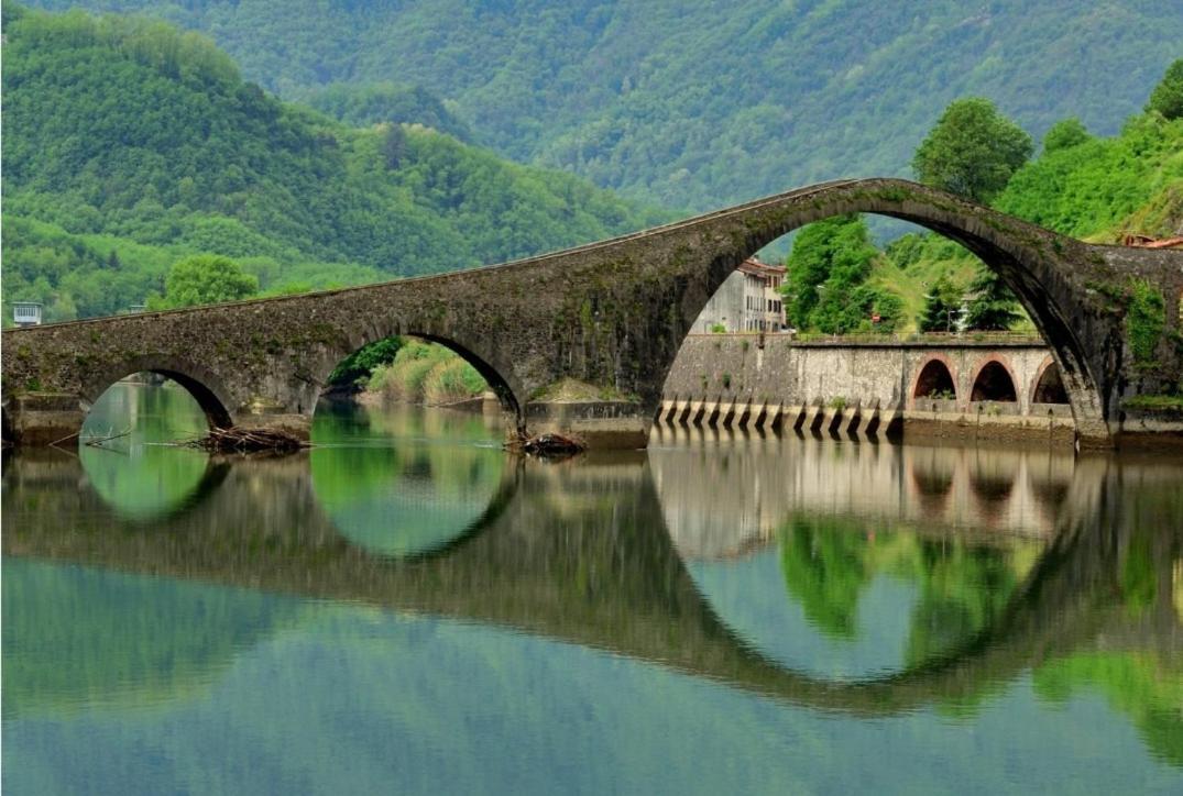 Agriturismo Il Castello Villa Borgo a Mozzano Kültér fotó